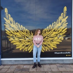 Meet your Posher, Hannah